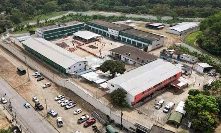 ইকুয়েডরের পুরোনো হত্যাকাণ্ডের ভিডিওকে বর্তমান সরকারের ঘটনা দাবি: বাংলাফ্যাক্ট