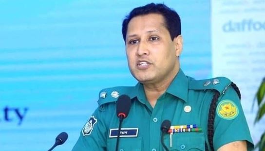 স্ত্রীসহ ডিএমপির সাবেক যুগ্ম কমিশনার বিপ্লব কুমারের দেশত্যাগে নিষেধাজ্ঞা