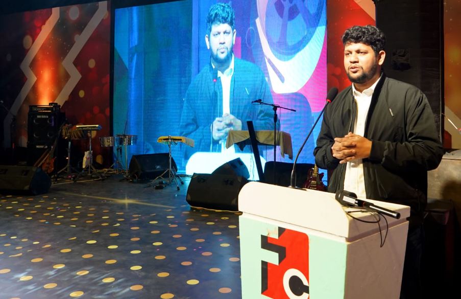 বাংলাদেশের চলচ্চিত্রকে বিশ্ব দরবারে উপস্থাপনে সংশ্লিষ্ট সকলকে কাজ করতে হবে : তথ্য উপদেষ্টা