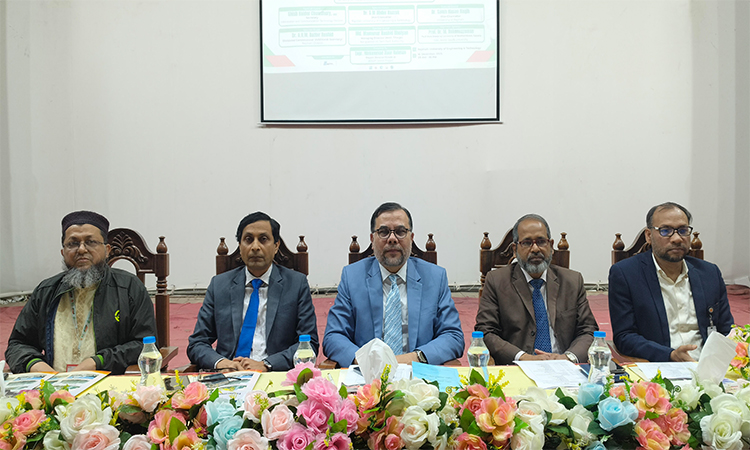 রুয়েটে চাকুরি ক্ষেত্রে এআইয়ের সম্ভাবনা শীর্ষক সেমিনার