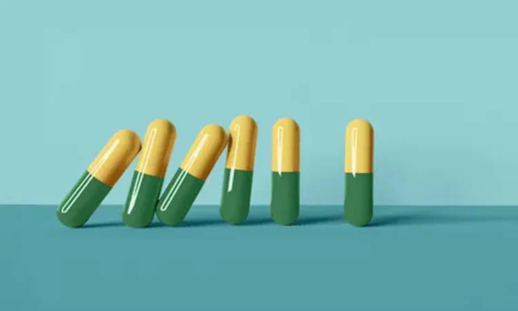 বিষণ্নতার ওষুধ বন্ধের সেরা উপায় ধীরে ডোজ কমানো ও মানসিক সহায়তা: গবেষণা