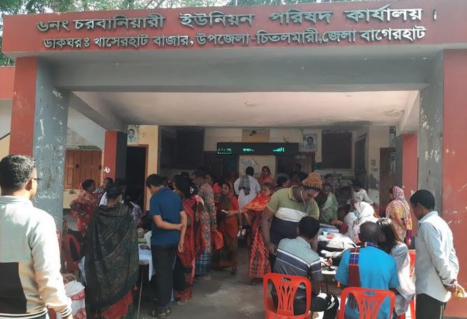 বাগেরহাটে বিনামূল্যে ২০০ রোগীকে স্বাস্থ্যসেবা প্রদান