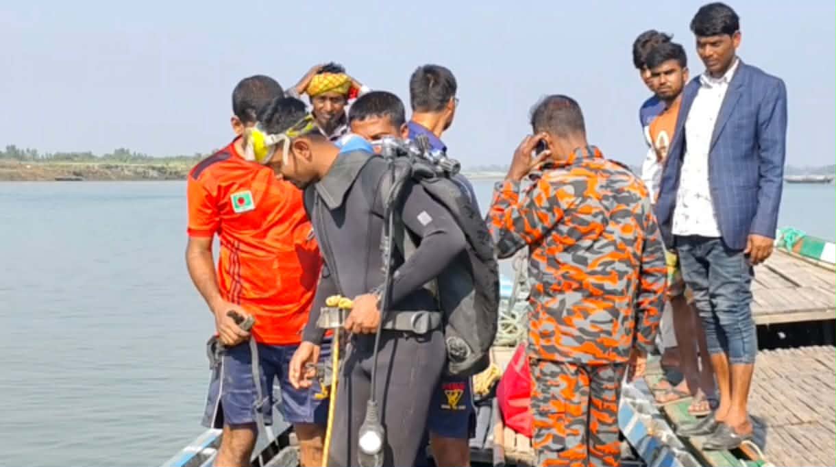 টাঙ্গাইলে যমুনা নদীতে নৌকা থেকে পড়ে যুবক নিখোঁজ