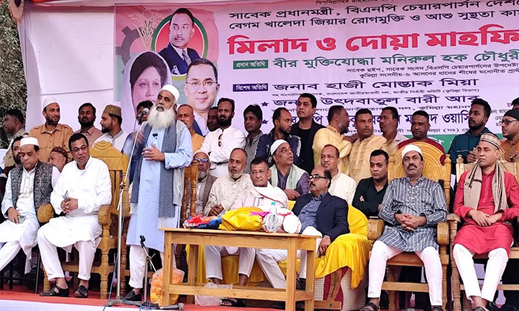 কুমিল্লায় খালেদা জিয়ার রোগমুক্তি কামনায় দোয়া মাহফিল