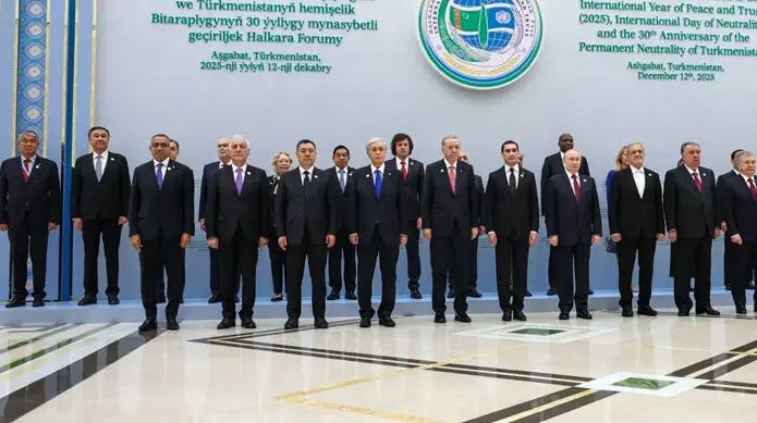 তুর্কমেনিস্তান-শীর্ষ বৈঠকে রুশ, তুর্কি ও ইরানি নেতারা মিলিত