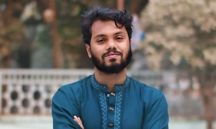 ওসমান হাদিকে এভায়কেয়ার হাসপাতালে নেওয়া হয়েছে