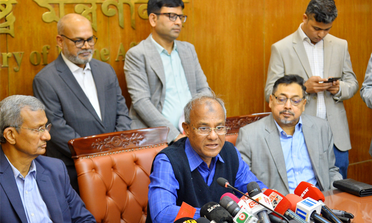 জুলাই গণঅভ্যুত্থানে সম্মুখসারির যোদ্ধাদের বিশেষ নিরাপত্তা দেওয়া হবে : স্বরাষ্ট্র উপদেষ্টা