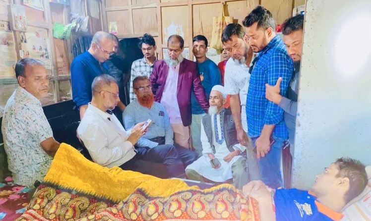 ফেনীর অসুস্থ সুমন দাসের চিকিৎসায় তারেক রহমানের আর্থিক সহায়তা