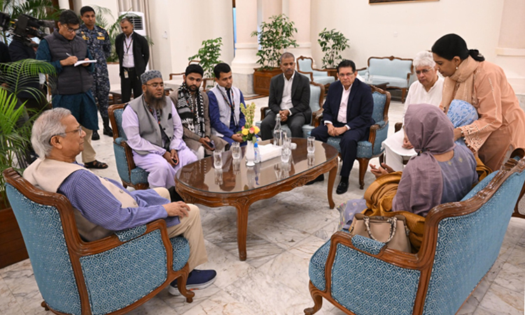 ছবি: প্রধান উপদেষ্টার প্রেস উইং