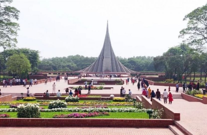 বিজয় দিবসে জাতীয় স্মৃতিসৌধে ফুলের বাগান রক্ষার আহ্বান