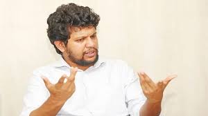 ২০২৪-কে ১৯৭১-এর মুখোমুখি দাঁড় করানোর প্রচেষ্টাকে প্রত্যাখ্যান করি : মাহফুজ আলম