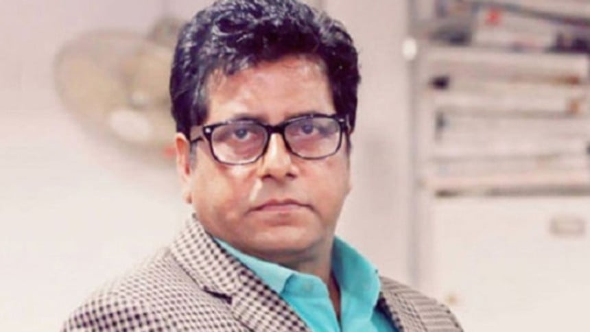 সাংবাদিক আনিস আলমগীর গ্রেফতার, ৭ দিনের রিমান্ড চেয়ে আদালতে প্রেরণ