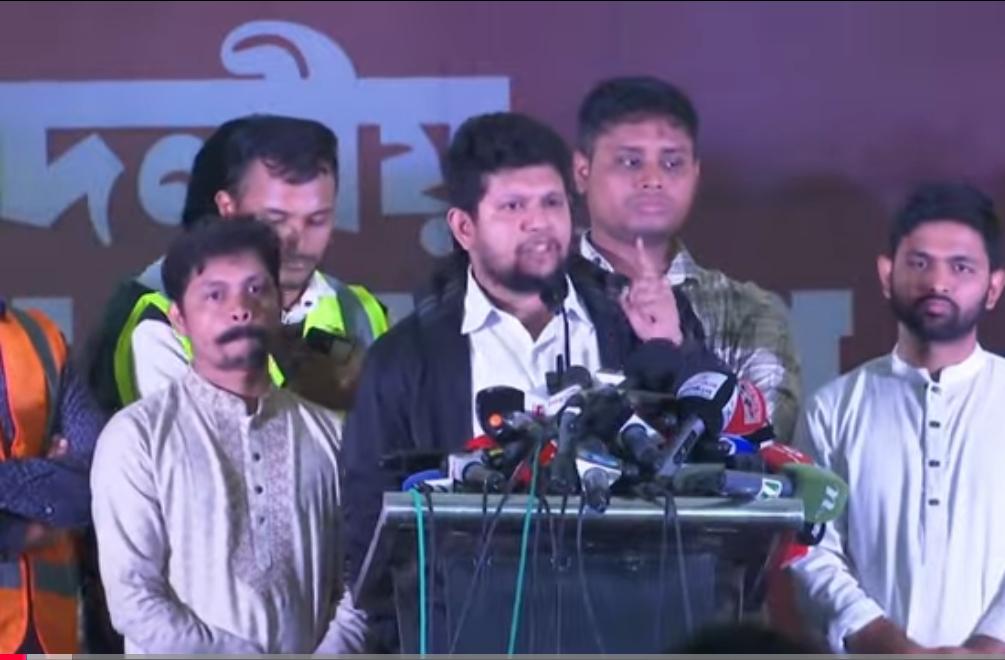 ভিনদেশিদের স্বার্থ রক্ষাকারীদের নিরাপদ থাকতে দেওয়া যাবে না : মাহফুজ আলম