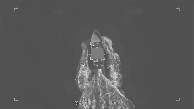 প্রশান্ত মহাসাগরে মাদক চোরাচালানকারী জাহাজে মার্কিন হামলায় নিহত ৮