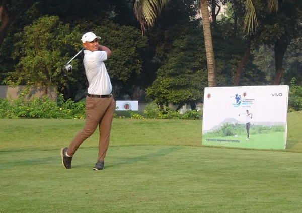 প্রথম দিন শেষে শীর্ষে বাংলাদেশ