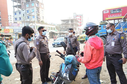 রাজধানীতে অপারেশন ডেভিল হান্টে গ্রেফতার ৩৯২
