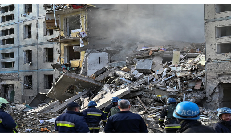 রুশ হামলায় ইউক্রেনের দক্ষিণাঞ্চলে অন্তত ৩২ জন আহত