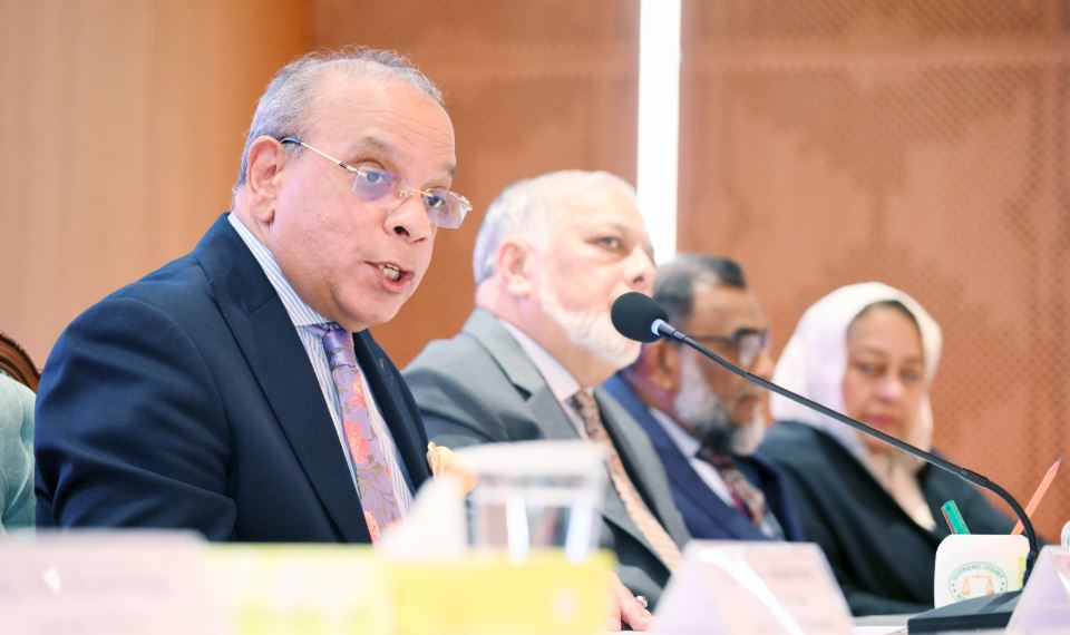 স্বাধীন সুপ্রীমকোর্ট সচিবালয় গঠন স্বায়ত্তশাসিত বিচার বিভাগের ভিত্তি স্থাপন করেছে : প্রধান বিচারপতি