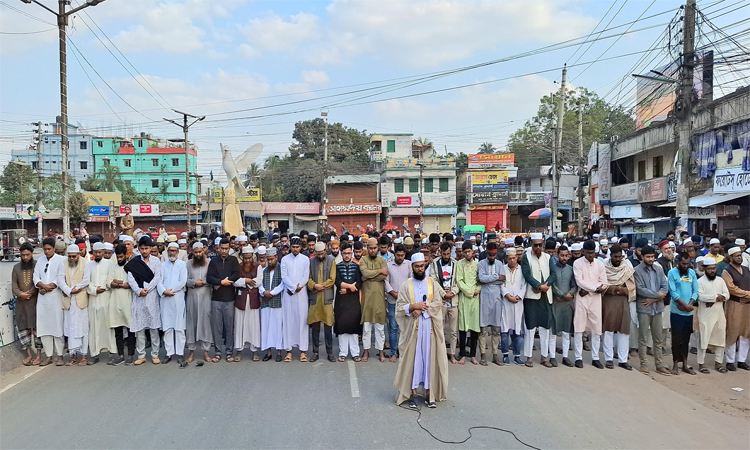 ঝিনাইদহে ওসমান হাদীর গায়েবানা জানাজা