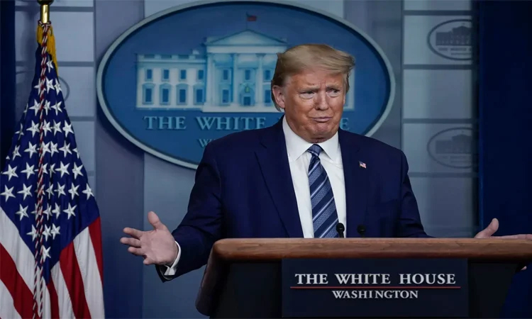 যুক্তরাষ্ট্রে গ্রিন কার্ড লটারি স্থগিত করেছে ট্রাম্প প্রশাসন