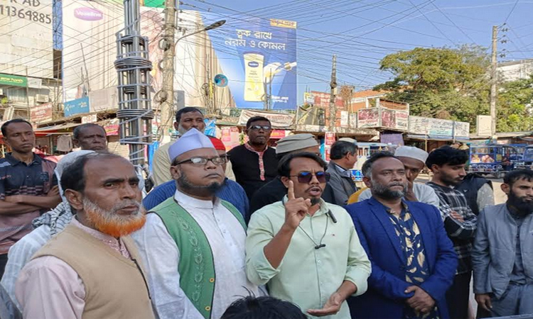 সুনামগঞ্জে ওসমান হাদির মৃত্যুতে দোয়া মাহফিল