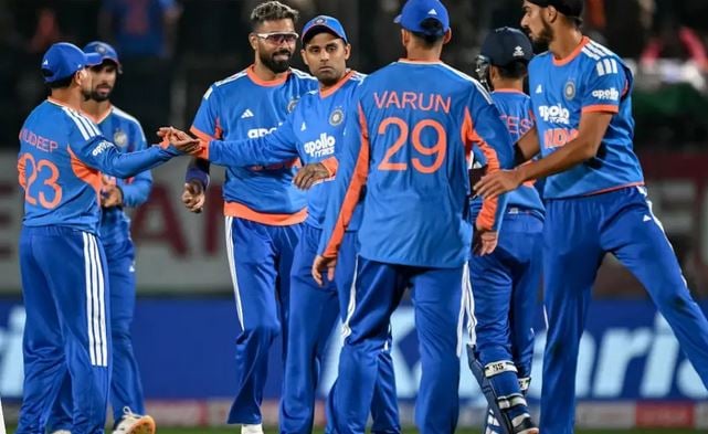 দক্ষিণ আফ্রিকাকে হারিয়ে টানা অষ্টম সিরিজ জয় ভারতের