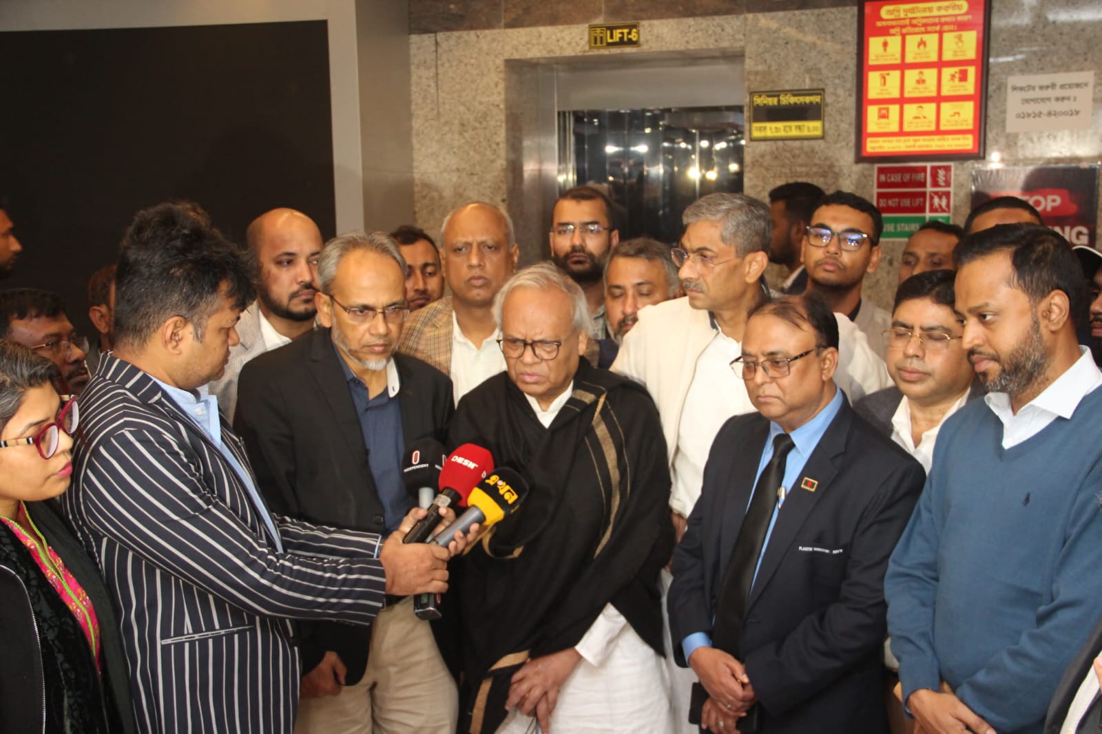 আগুনে পুড়িয়ে হত্যার ঘটনায় দৃশ্যমান বিচার চায় জনগণ: রিজভী