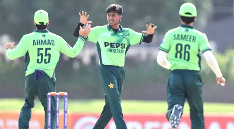 মিনহাসের রেকর্ড সেঞ্চুরিতে ভারতকে হারিয়ে ১৩ বছর পর শিরোপা জিতল পাকিস্তান