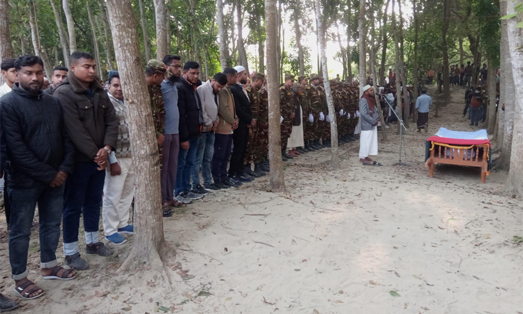 সুদানে সন্ত্রাসী হামলায় নিহত শামীমকে রাজাবাড়ীতে দাফন 