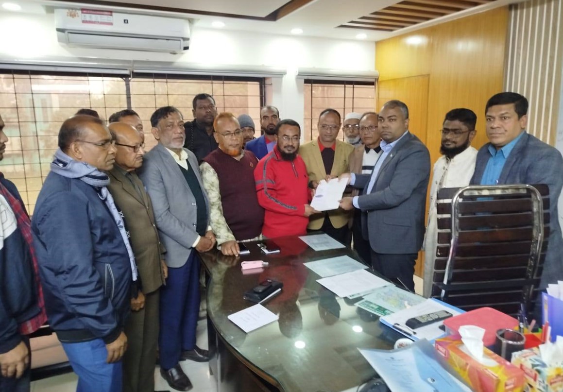 সাতক্ষীরার চারটি আসনে বিএনপি প্রার্থীদের মনোনয়নপত্র সংগ্রহ