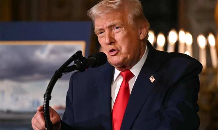 মাদুরোর পদত্যাগই হবে ‘বুদ্ধিমানের কাজ’: ট্রাম্প