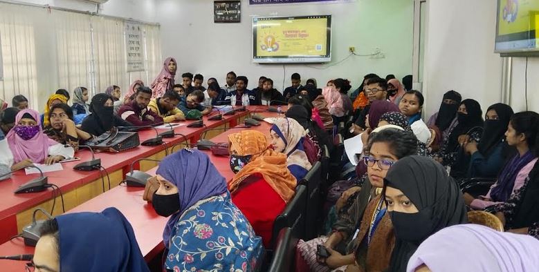 বরিশাল মহিলা টিটিসিতে উন্নয়ন বিষয়ক কর্মশালা