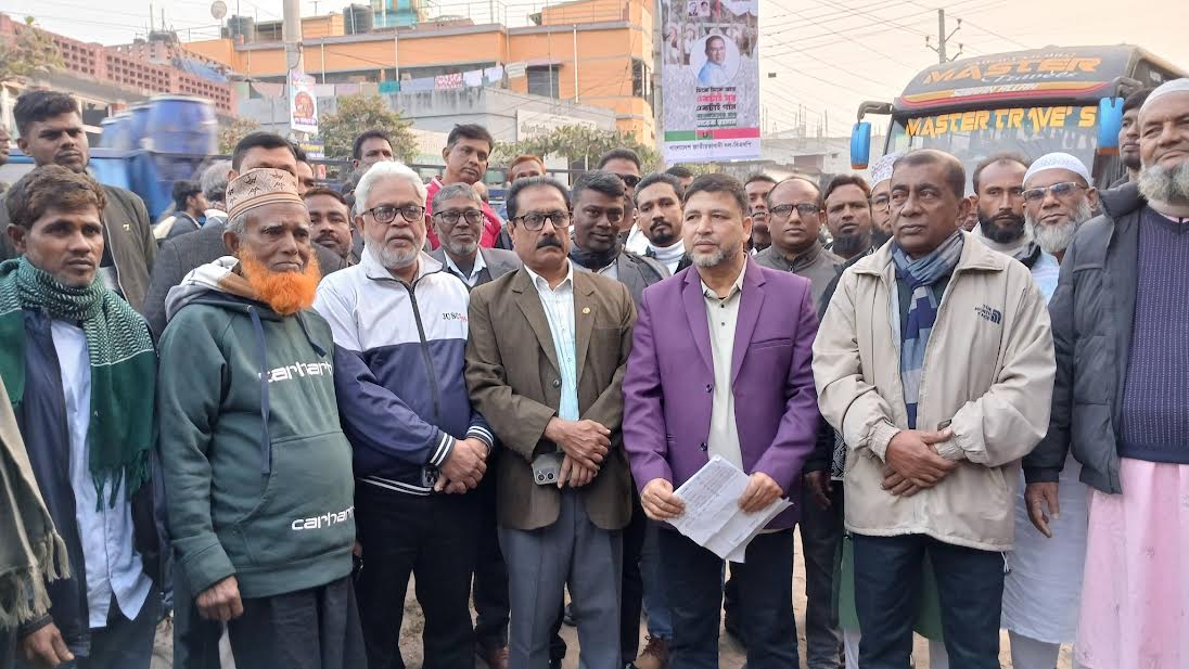 ঢাকার উদ্দেশ্যে সাতক্ষীরা ছেড়েছেন বিএনপি’র ২০ হাজার নেতা-কর্মী