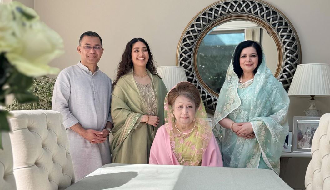 মায়ের কাছে মন পড়ে থাকলেও আপনাদের কৃতজ্ঞতা জানাতেই এখানে দাঁড়িয়েছি : তারেক রহমান