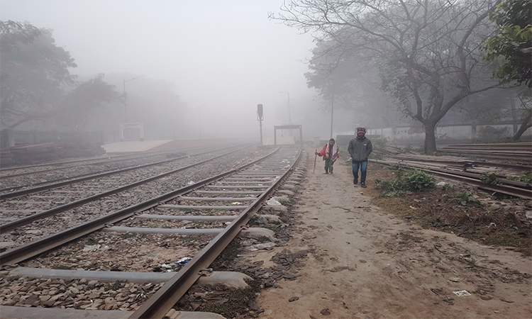 মৃদু শৈত্য প্রবাহের কবলে চুয়াডাঙ্গা, জনজীবন স্থবির