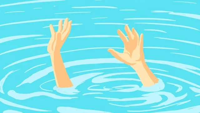 লালমনিরহাটে খালের পানিতে পড়ে শিশুর মৃত্যু