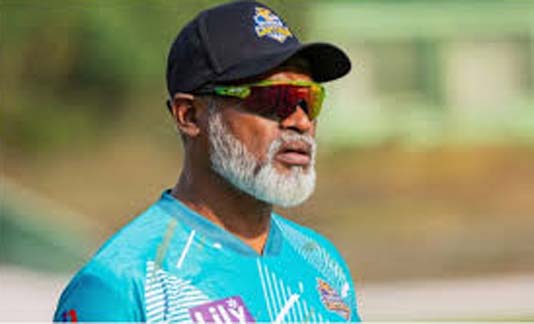 মাঠে হার্ট অ্যাটাক করে মারা গেলেন ঢাকা ক্যাপিটালসের সহকারী কোচ মাহবুব