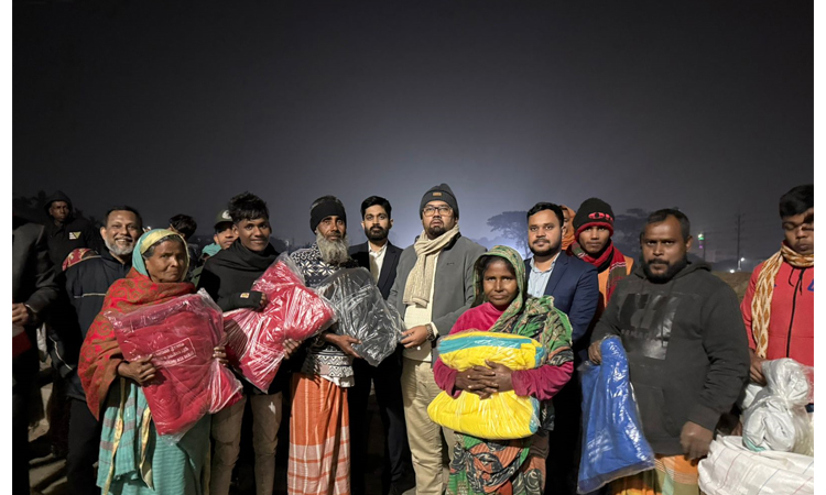 মুন্সীগঞ্জে অসহায় ও দুস্থদের মাঝে শীতবস্ত্র বিতরণ