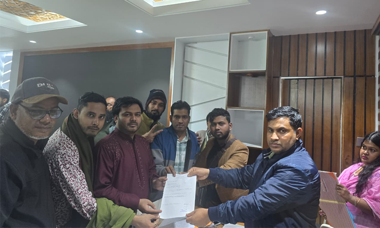 ঢাকা-১৮ আসনে মনোনয়নপত্র দাখিল এনসিপির আরিফুল ইসলামের