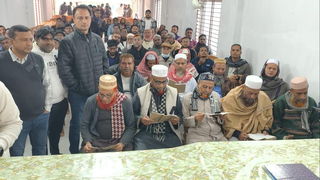 খালেদা জিয়ার মহাপ্রয়াণ: চাঁদপুরে শোক বইয়ে স্বাক্ষরসহ নানা কর্মসূচি