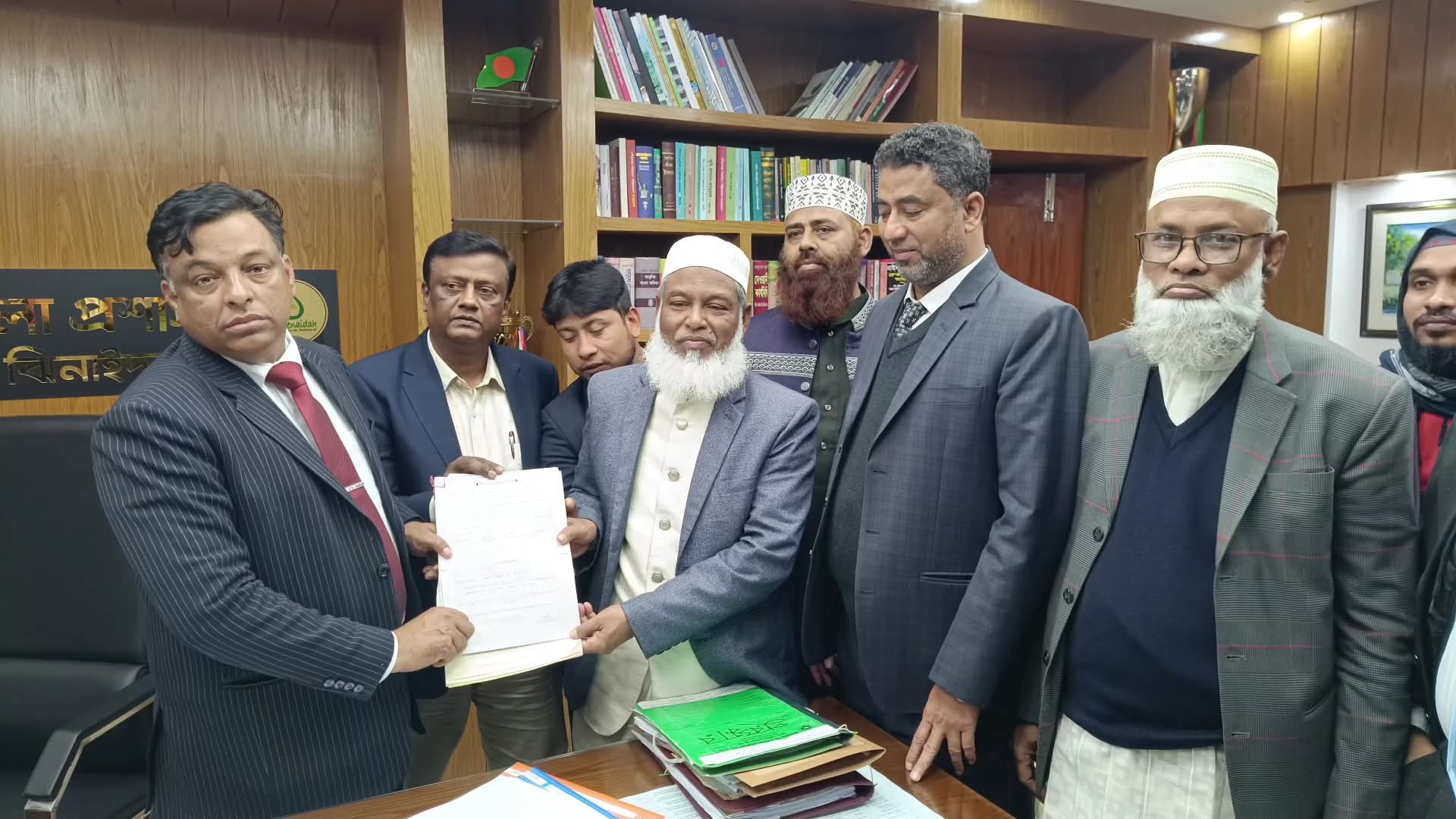 ঝিনাইদহের ৪টি আসনে মনোনয়নপত্র জমা দিয়েছেন ২৭ প্রার্থী