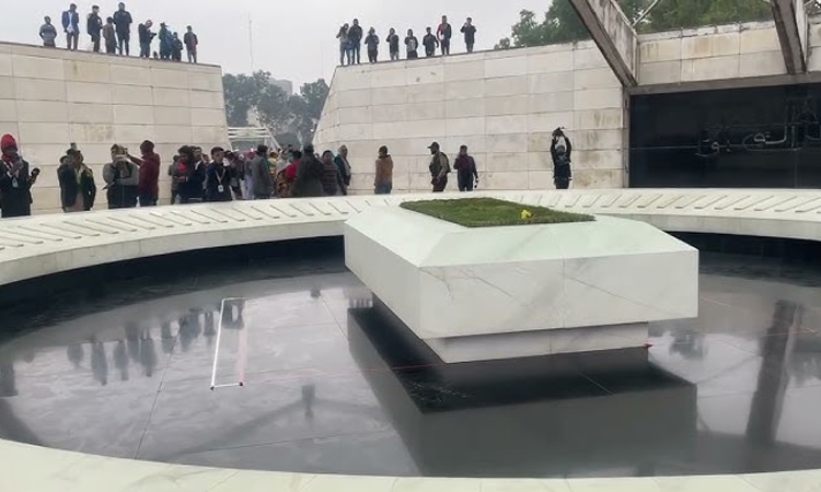 শহীদ জিয়ার কবরের পূর্বপাশেই খোঁড়া হচ্ছে নতুন কবর