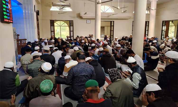 খালেদা জিয়ার মৃত্যুতে শোকাচ্ছন্ন সিলেট, বুধবার বন্ধ থাকবে দোকানপাট