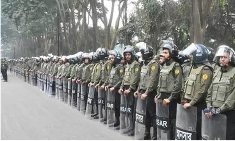 খালেদা জিয়ার জানাজায় ৫০ প্লাটুন আনসার ও টিডিপি মোতায়েন