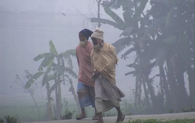 দেশের ১৭ জেলার ওপর দিয়ে বইছে শৈত্যপ্রবাহ, ঘন কুয়াশার সম্ভাবনা