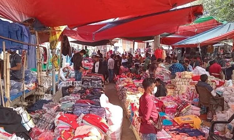 অর্থনীতিতে অবদানকারী টাঙ্গাইলের বিখ্যাত ‘করটিয়া’ হাট