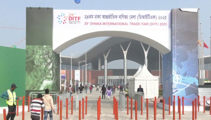 বাণিজ্য মেলায় বিআরটিসির শাটল বাস সার্ভিস শুরু ৩ জানুয়ারি