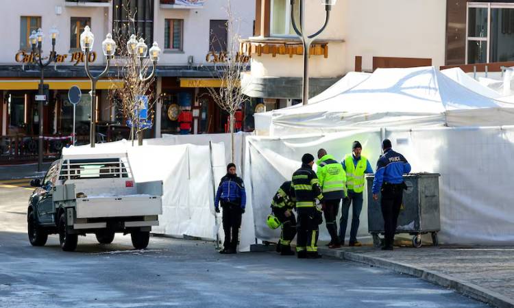 সুইস স্কি রিসোর্টে নববর্ষের পার্টিতে আগুন: কয়েক ডজন নিহত হওয়ার আশঙ্কা