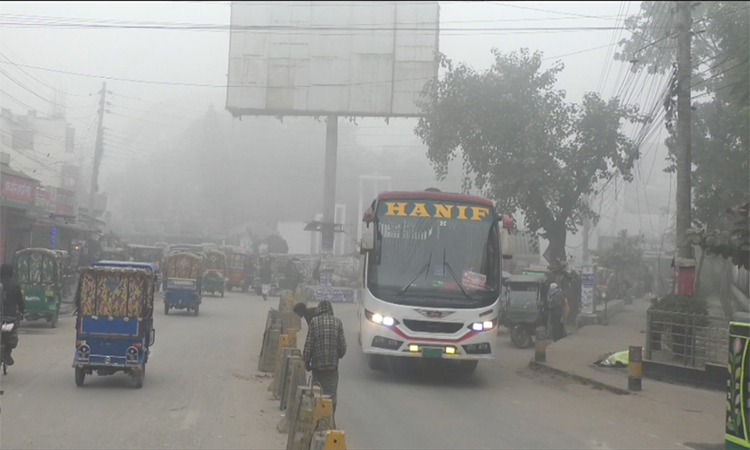 কুড়িগ্রামে জেঁকে বসেছে শীত, চরাঞ্চলে বাড়ছে দুর্ভোগ