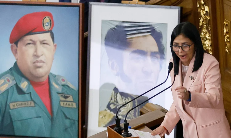 ভেনেজুয়েলার ভাইস প্রেসিডেন্ট ডেলসি অন্তর্বর্তী প্রেসিডেন্ট, হাইকোর্টের নির্দেশ